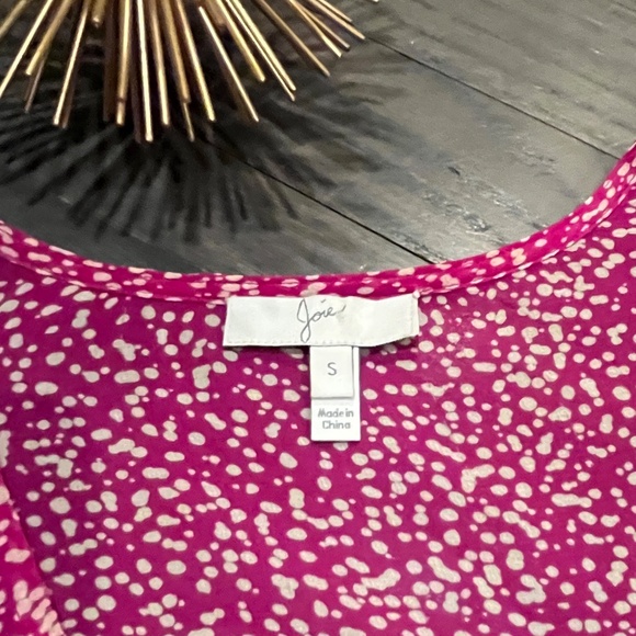 Joie 100% Silk Pink Daisy Blouse Chiffon Size Small - Picture 5 of 7